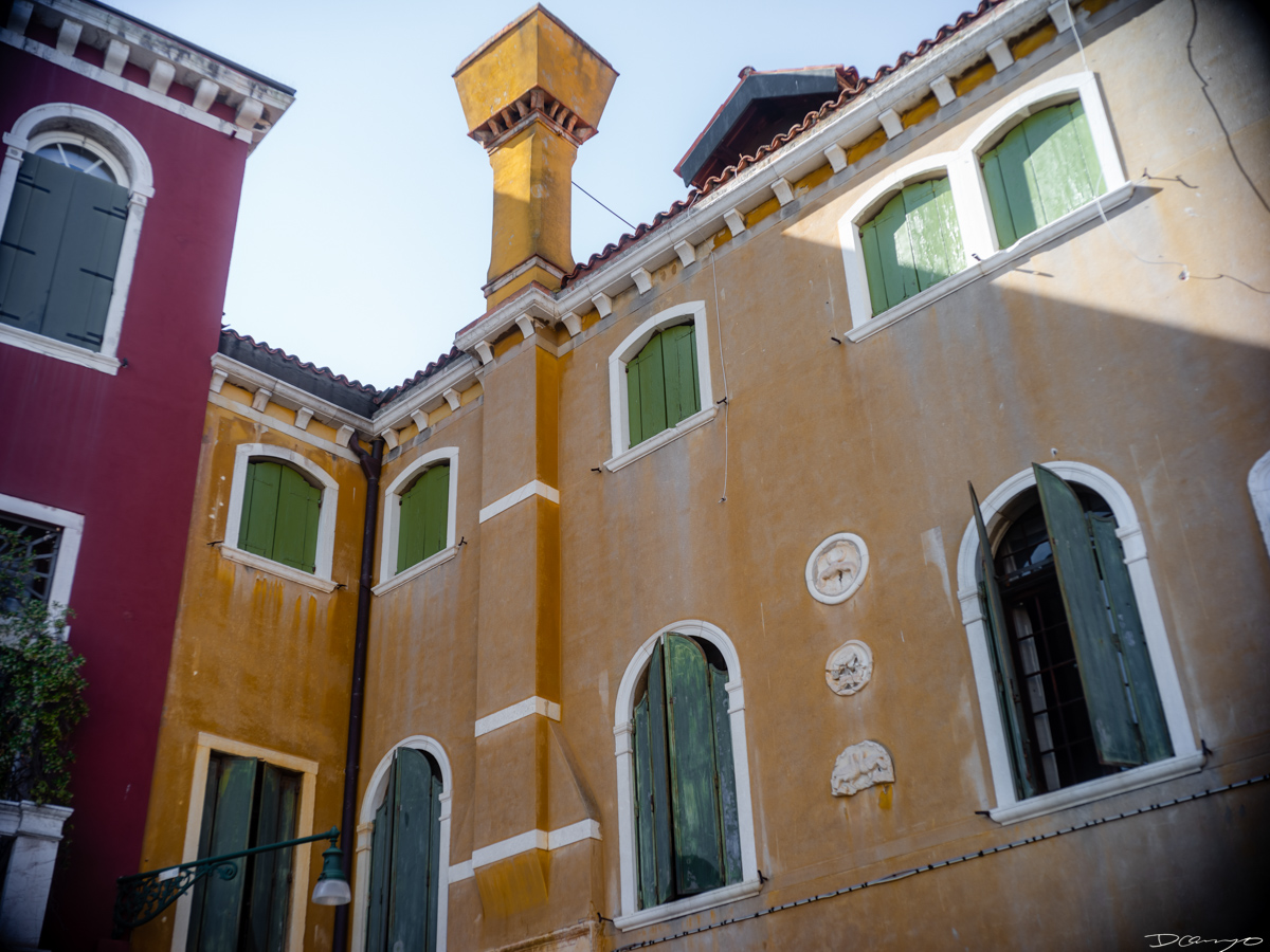 Photos from a trip through Italy in Summer of 2023. Locations include Rome, Florence, Tuscany, Castello di Bossi in Chianti, Siena, San Gimignano, Sirmione on Lake Garda, Bologna, Gudon, Italian Dolomites, Seceda, Cadini di Misurina, and Venice.